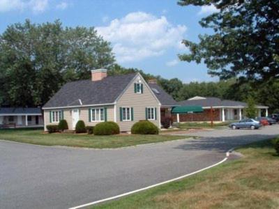 Salem Hotel | Family-Friendly Stay at Park View Inn with Great Accessibility