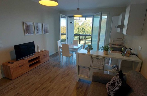 Parma Apartment | Park View: Guest Rated 10/10 with Family-Friendly Amenities