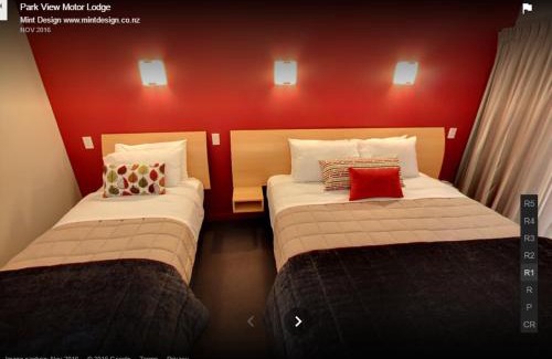 Hamilton Hotel | Discover Park View Motor Lodge: Rated 9/10 with Pool & Hot Tub