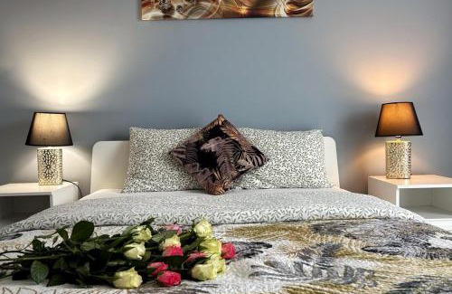 Katowice Apartment | Discover Parkcity Centrum: 9/10 Rated & Family-Friendly Stay