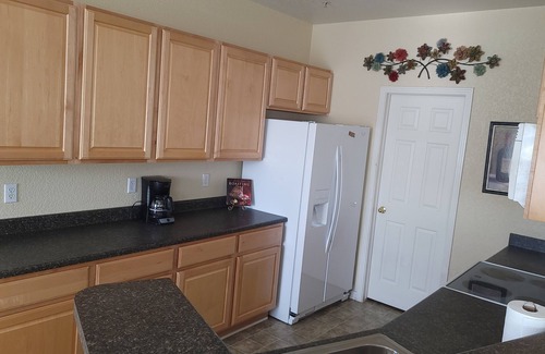 Stonegate Apartment | Experience Parker Condo in Stonegate: Pet-Friendly & Spa