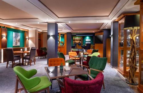 Hildesheim District Hotel | Discover Comfort at Parkhotel Berghölzchen: 4-Star Retreat