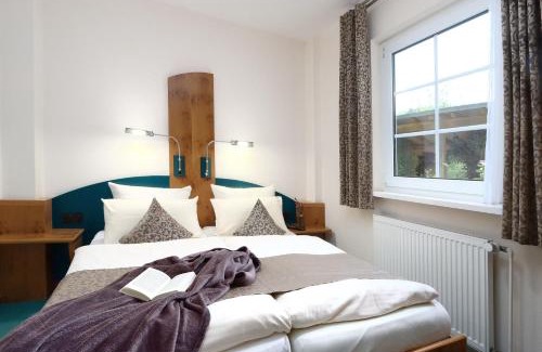 Bad Grund Apartment | Parkhotel Flora: Guest Rated 9/10 with Pet-Friendly Amenities
