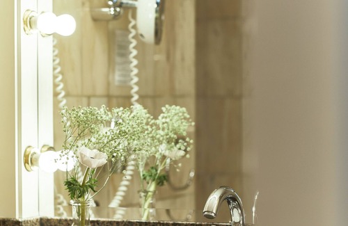 Guetersloh Hotel | Discover Parkhotel Gütersloh: Eco-Friendly 5-Star Retreat