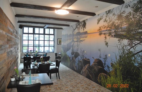 Schwedt/Oder Hotel | Discover Parkhotel Schwedt: Pet-Friendly & Family Accessible