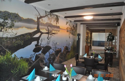 Schwedt/Oder Hotel | Discover Parkhotel Schwedt: Pet-Friendly & Family Accessible