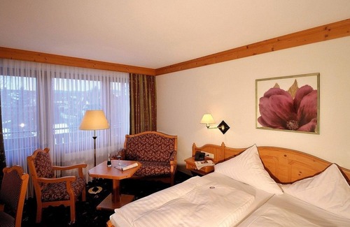 Oberaula Hotel | Experience Comfort at Parkhotel zum Stern - 4 Star Retreat