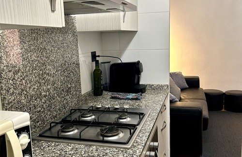 Navas Apartment | Pet-Friendly Retreat Near Sagrada Familia with Great Amenities