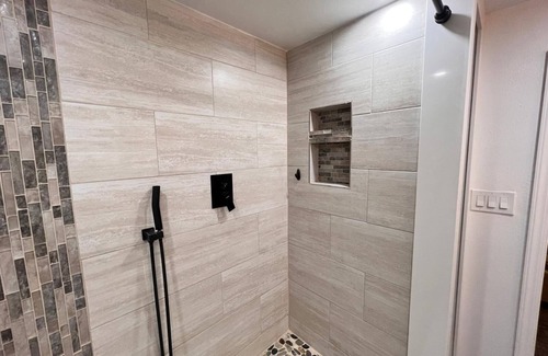 Parkland Apartment | Cozy Parkland Studio/Loft with High Guest Ratings
