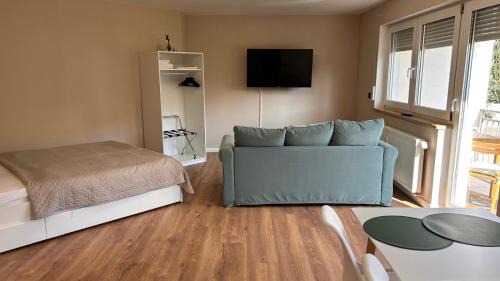 Wahren Apartment | Guest Rated: Parkresidenz am Auensee - All-Inclusive Retreat