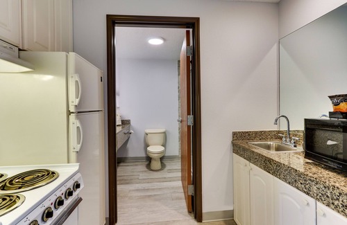 Traverse City Hotel | Discover ParkShore Resort: Ocean View and Family-Friendly Fun