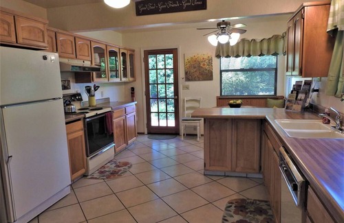 Murphys Cottage | Top-Rated Parkside Vacation Rentals in Murphys