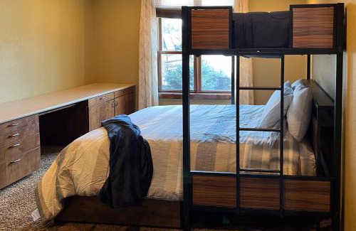 Rapid City House | Unforgettable Parkside Paradise: Top-Rated Child-Friendly Stay