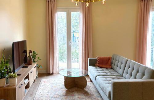 Bermeo Apartment | Parkside Retreats at 1880 House