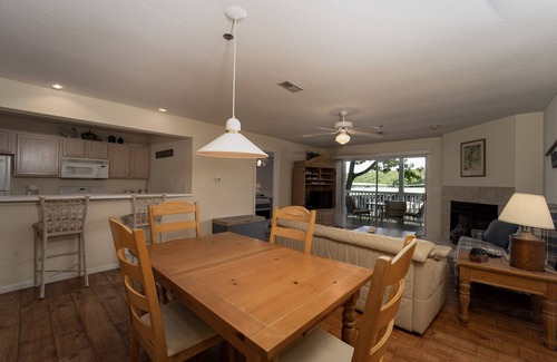 Osage Beach Condo | Experience Stellar State Park View with Pool & Lake Access