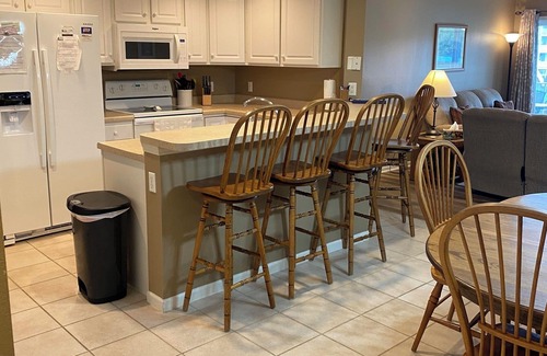Osage Beach Condo | Parkview Bay: 3-Bedroom Getaway with Pool & Lake Views