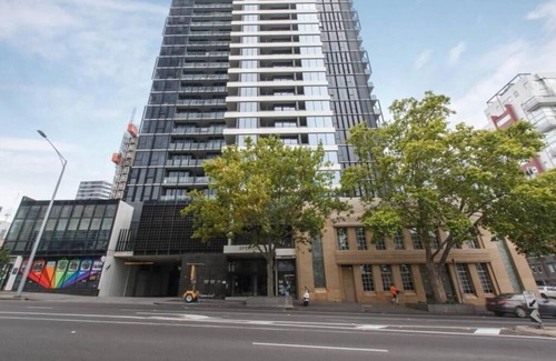 West Melbourne Apartment | Discover Parkview City Fringe Apartment with Pool & Tram Access