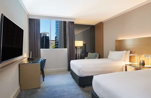 Perth Central Business District Hotel | Discover Parmelia Hilton Perth: 5-Star Getaway with Spa