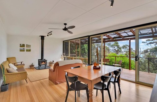 Stieglitz House | Ideal Family Retreat at Parnella Hideaway - Book Now!