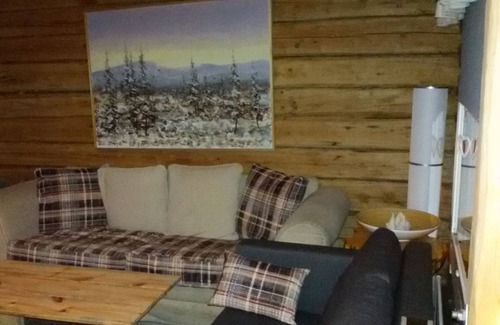 Rovaniemi Villa | Experience Nature at Parpalandia Aurora Cabin Retreat