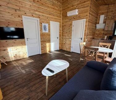 Voskevaz Ski Chalet | Parpi Riverside