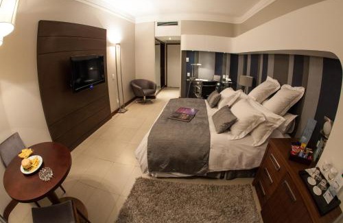 Gonzaga Hotel | Oceanfront Paradise at Parque Balneário Hotel Santos