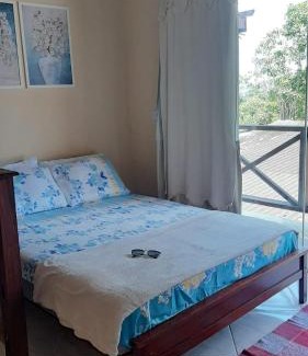 Ilhabela Apartment | Relax at Parque das Cachoeiras: Oceanfront Chale Retreat