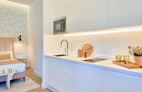 Jardin de la Abadia Apartment | Parque de Huelin I - iloftmalaga