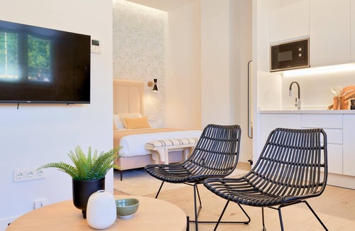 Jardin de la Abadia Apartment | Parque de Huelin I - iloftmalaga