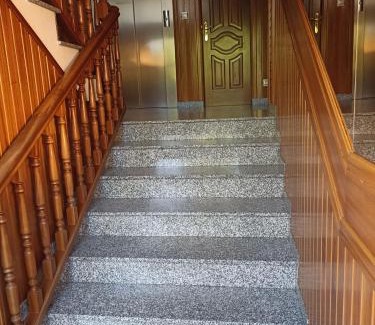 Cerdeira Apartment | Family-Friendly Stay at Parque de los Patos - Rated 10/10!