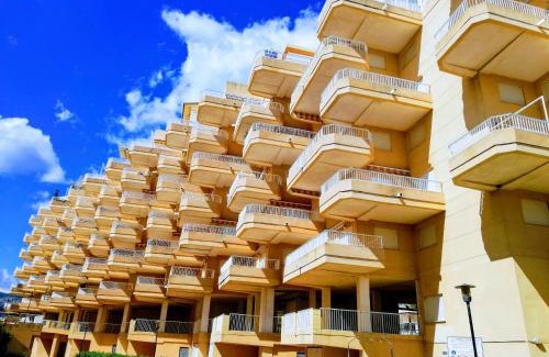 Xeraco Apartment | Family-Friendly Retreat at Parquemar III-IV with Ocean Views