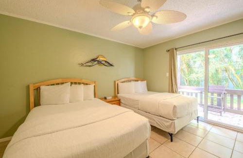 South Padre Island Apartment | Colorful 1BR Oasis with Ocean View Near the Beach