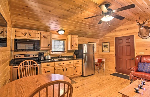 St George Cottage | Cozy Pet-Friendly Cabin with Fire Pit & River Access