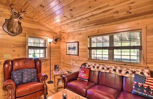 St George House | Pet-Friendly Cabin with Fire Pit & Scenic River Access