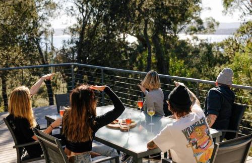 Freycinet House | Parsons Cove Beach House: Ocean View with Private Beach Access