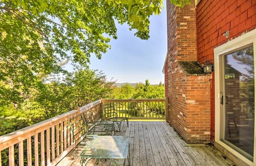 Parsonsfield House | Enjoy Parsonsfield: Vacation Rental by Skiing and Lakes