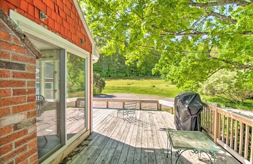 Parsonsfield House | Enjoy Parsonsfield: Vacation Rental by Skiing and Lakes
