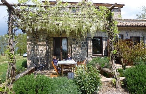 Castel Giorgio Apartment | Stylish Umbrian Estate with Spa & Pool Near Orvieto