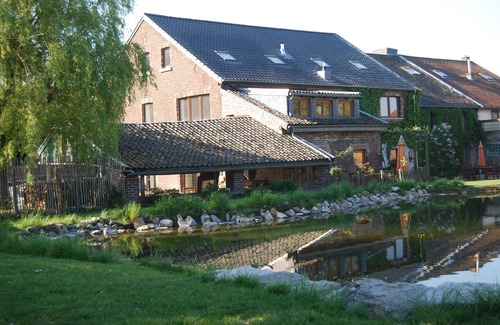 Moresnet-Chapelle Apartment | Historic Manor with Pool & Spa Near Border Triangle B