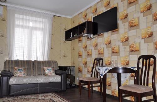 Baturyn Hotel | Oceanfront Retreat at Parusa Maklaia - Rated 8.8/10!
