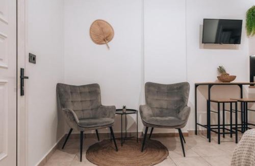 Zakynthos Apartment | Discover Parva Domus: Top-Rated Family-Friendly Haven