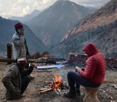 Kullu Cabin | Pet-Friendly Getaway at Parvati Central with Breakfast Included