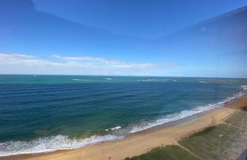 Vila Velha Apartment | Beachfront Comfort at PASÁRGADA, Flat by Praia da Costa