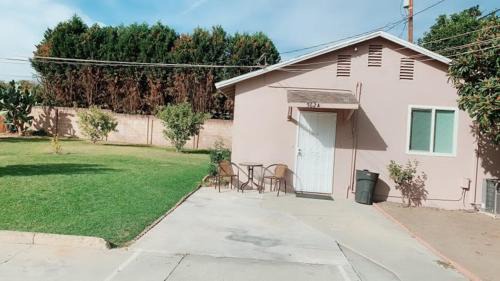 East Pasadena Apartment | Welcoming Pasadena 3BR Home with Great Amenities