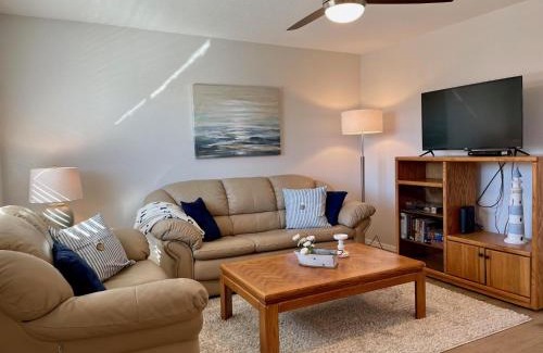 Lake Havasu City House | Explore Pasado Del Rio: Downtown Oasis with Ocean View