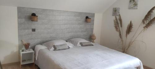 Chateau-l'Hermitage House | Paradise Awaits at Pascal et Domi "l'oasis des pins"