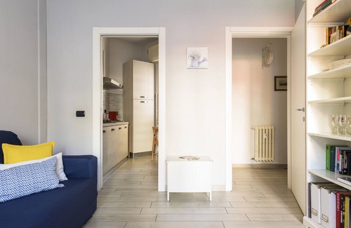 Rondo - Torretta Apartment | Cozy Pascoli Master Guest Apartment with Family Amenities