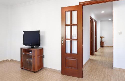 Torre del Mar Apartment | Highly Rated Paseo Larios Torre del Mar: Family & Pet Friendly