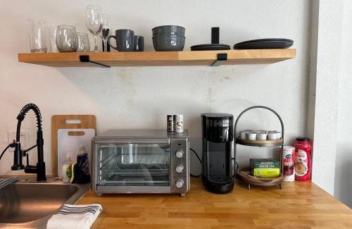 Central Oklahoma City House | Inviting Studio Near Plaza District - Pet Friendly & Rated 10/10