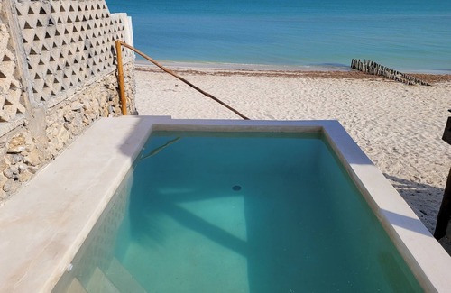 Chuburna Puerto Cottage | Pasilla Suite: Breathtaking Ocean Views & Unique Amenities